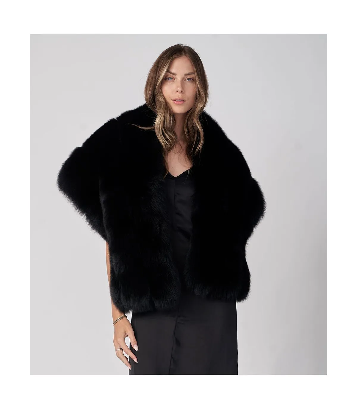 Black Fox Fur Shawl : FurSource.com