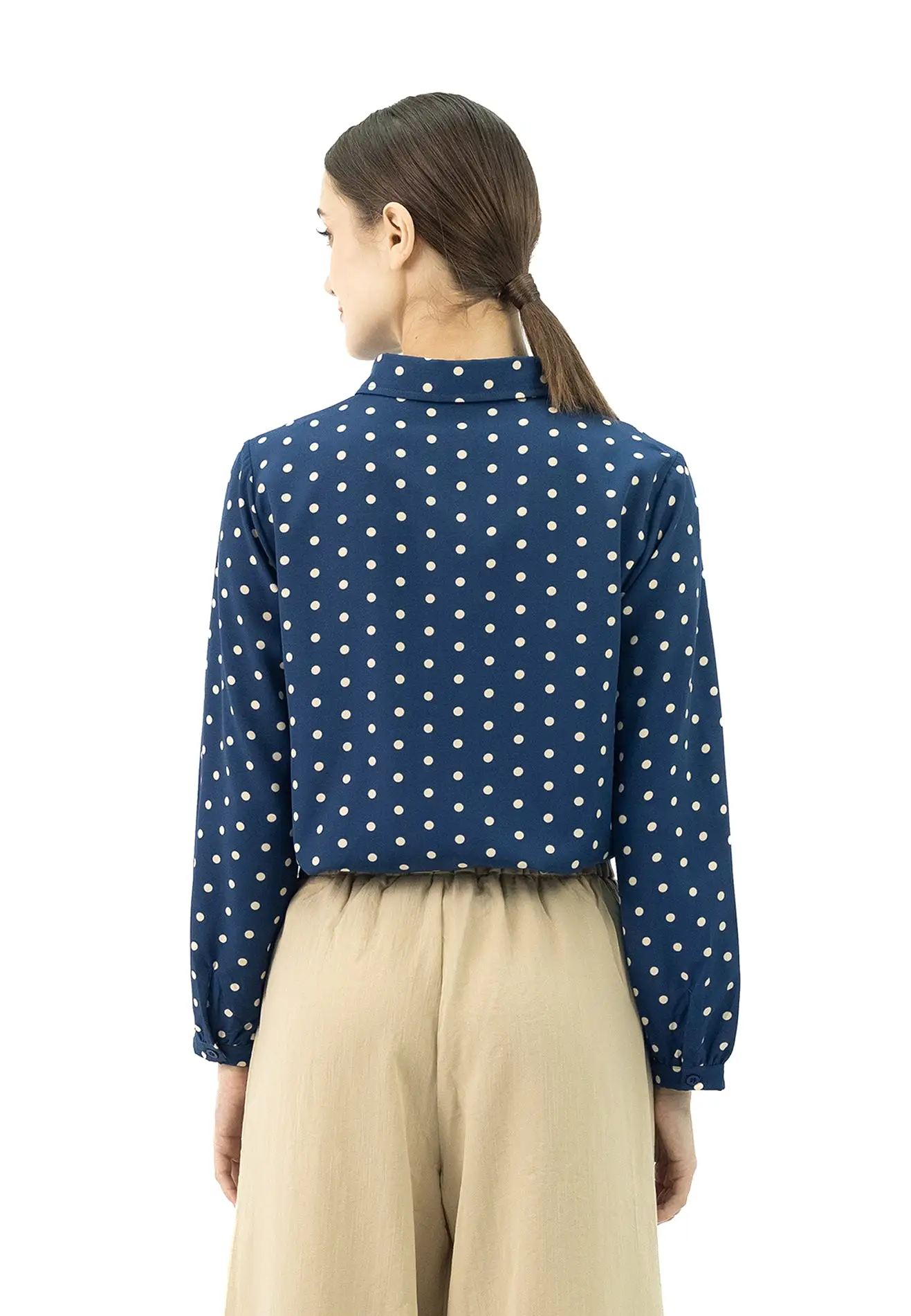 DAISY By VOIR Vintage Front Button Up Blouse