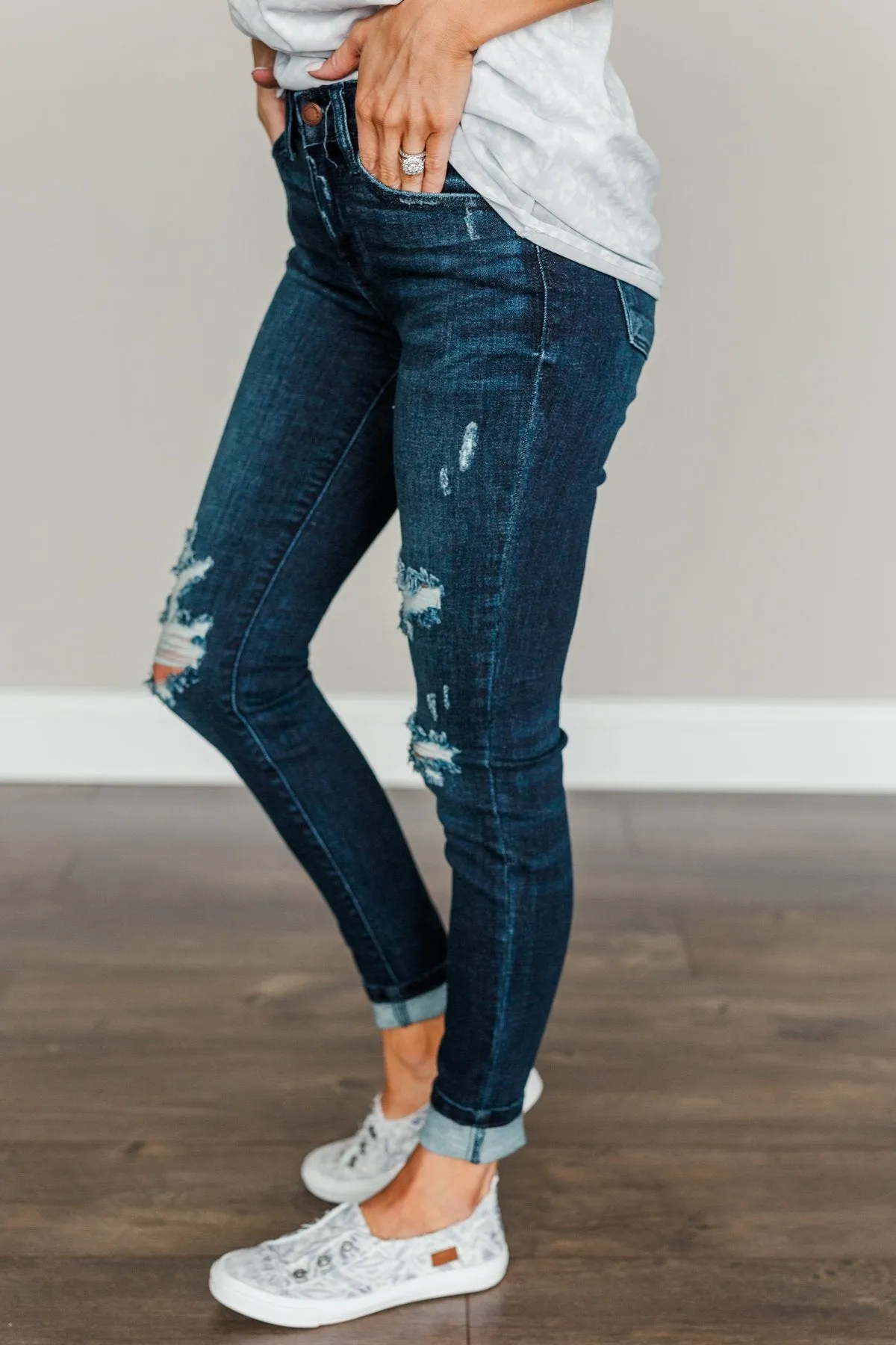 Judy Blue Distressed Skinny Jeans- Samantha Wash