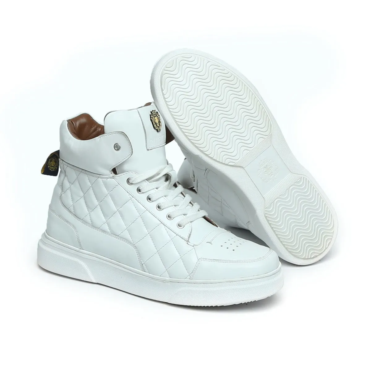 Mid-Top White Leather Sneaker with Diamond Stitch Pattern by Brune & Bareskin