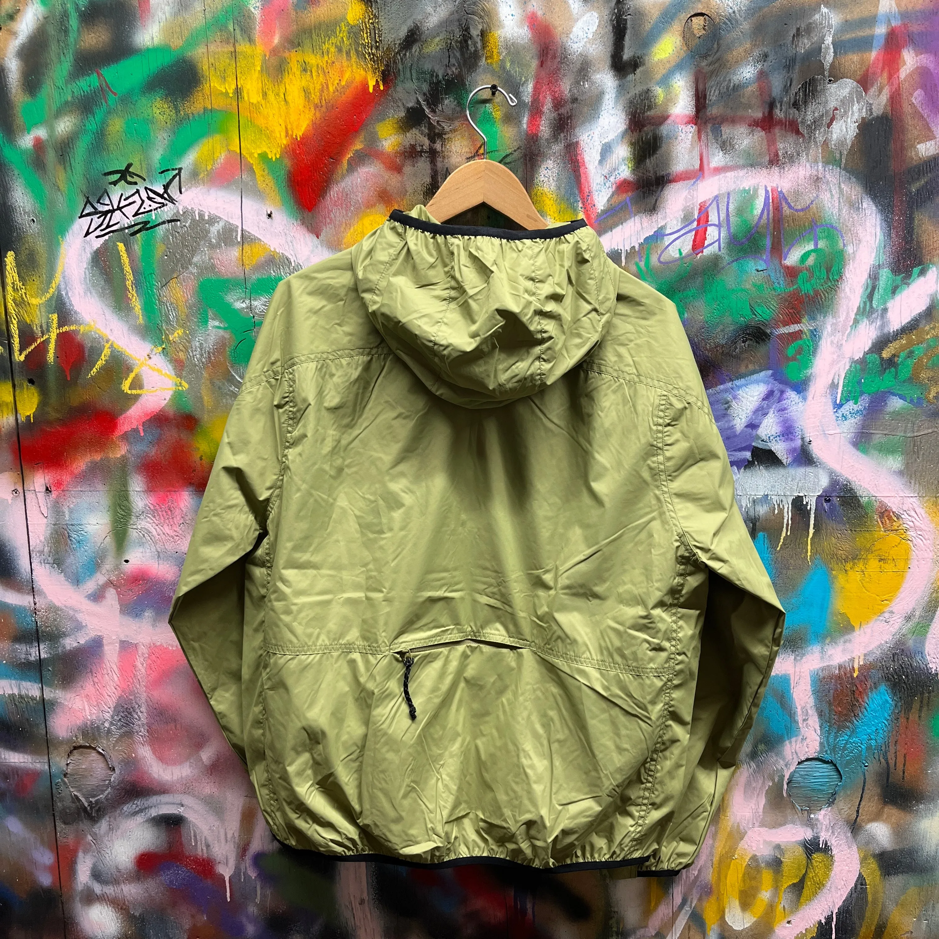 POLAR PACKABLE ANORAK (MEDIUM)