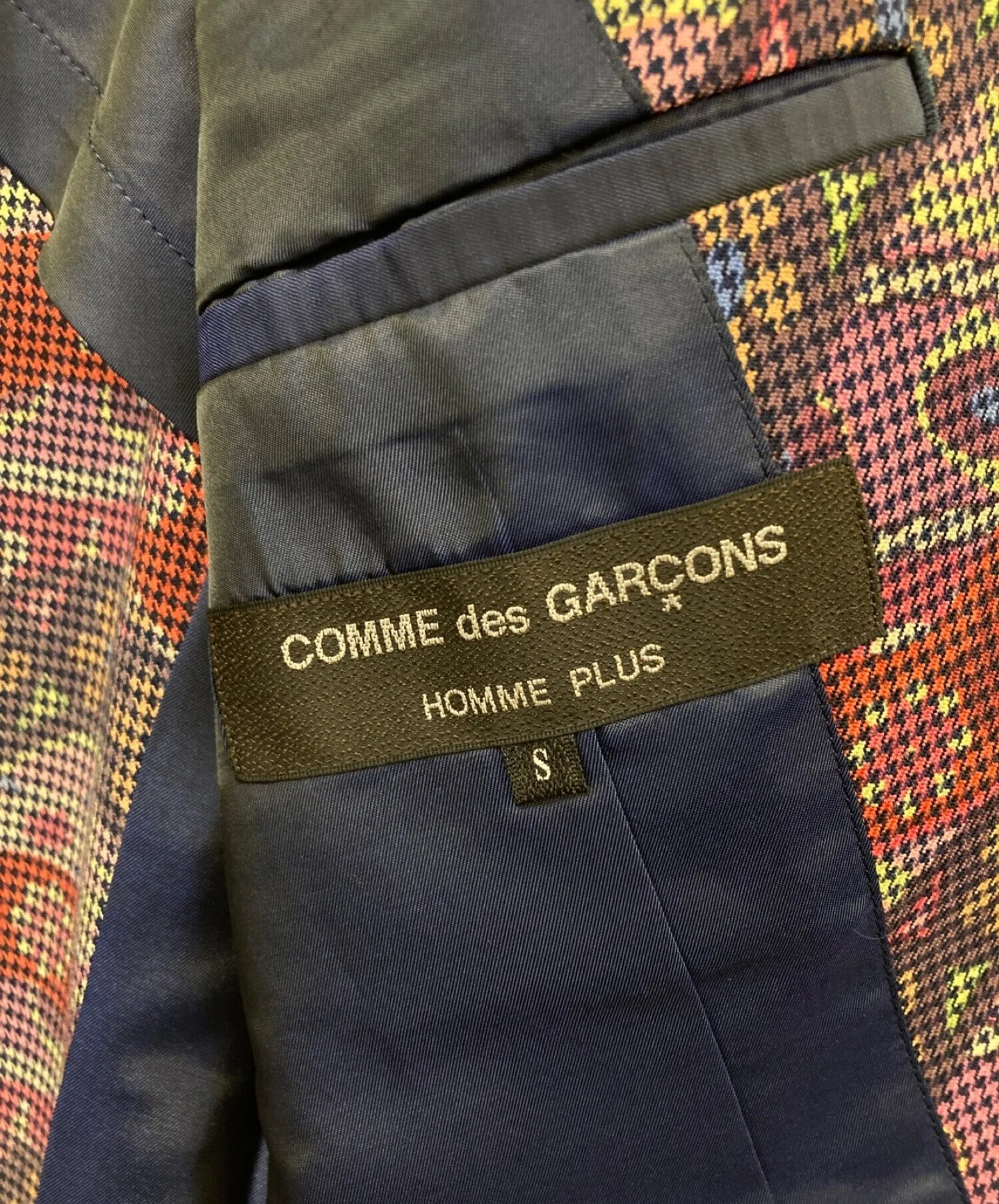 [Pre-owned] COMME des GARCONS HOMME PLUS  AD2001 01AW Looking at a different world Psychedelic Period All-Pattern 3B Jacket PC-J