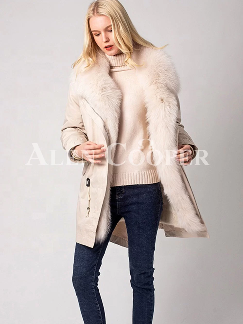 Real raccoon fur collar mid-length warm winter parka for women