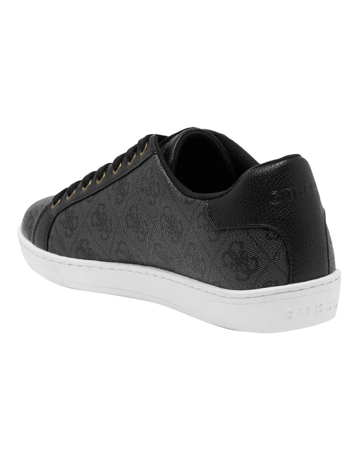 Rosalia8 Sneaker in Black