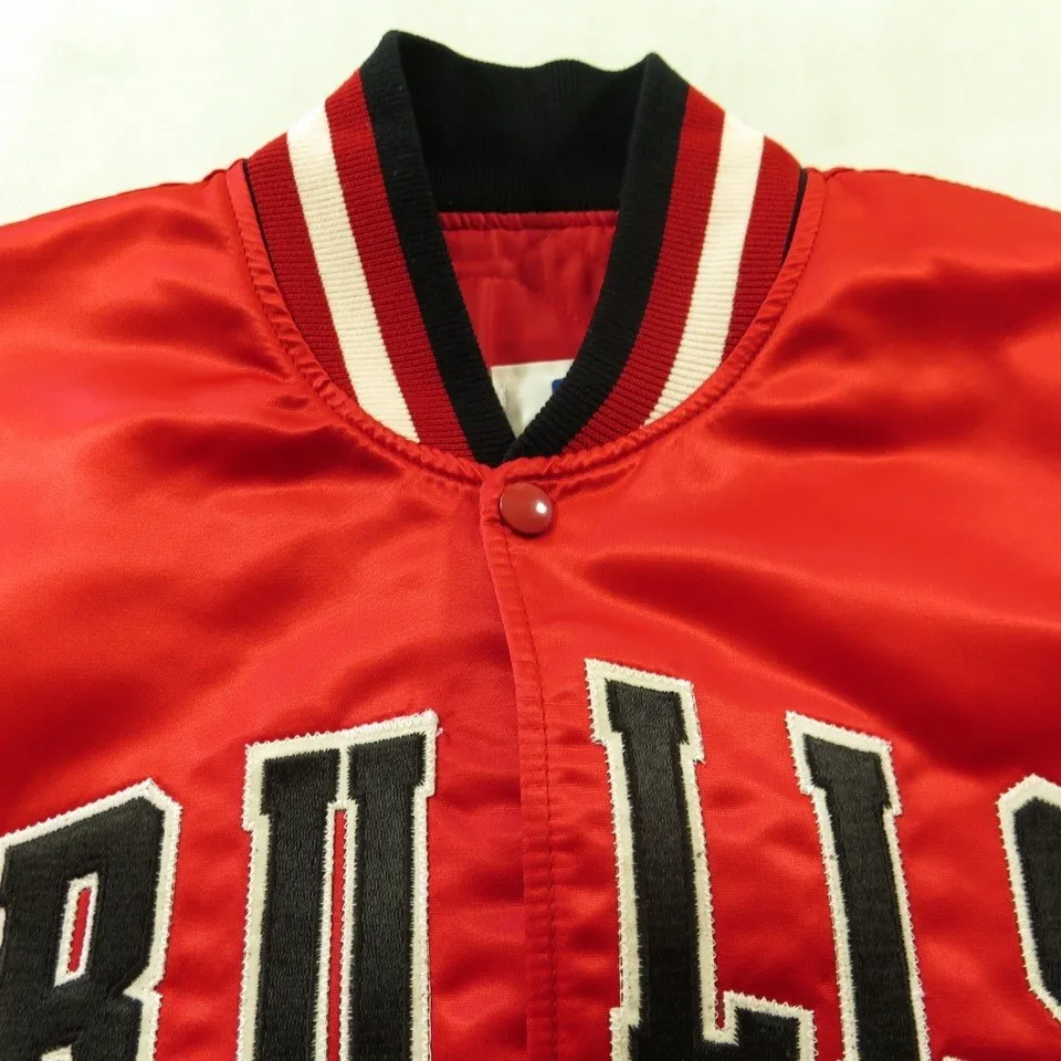 Vintage 80s Chicago Bulls Starter Jacket Mens L Satin NBA Basketball Red USA