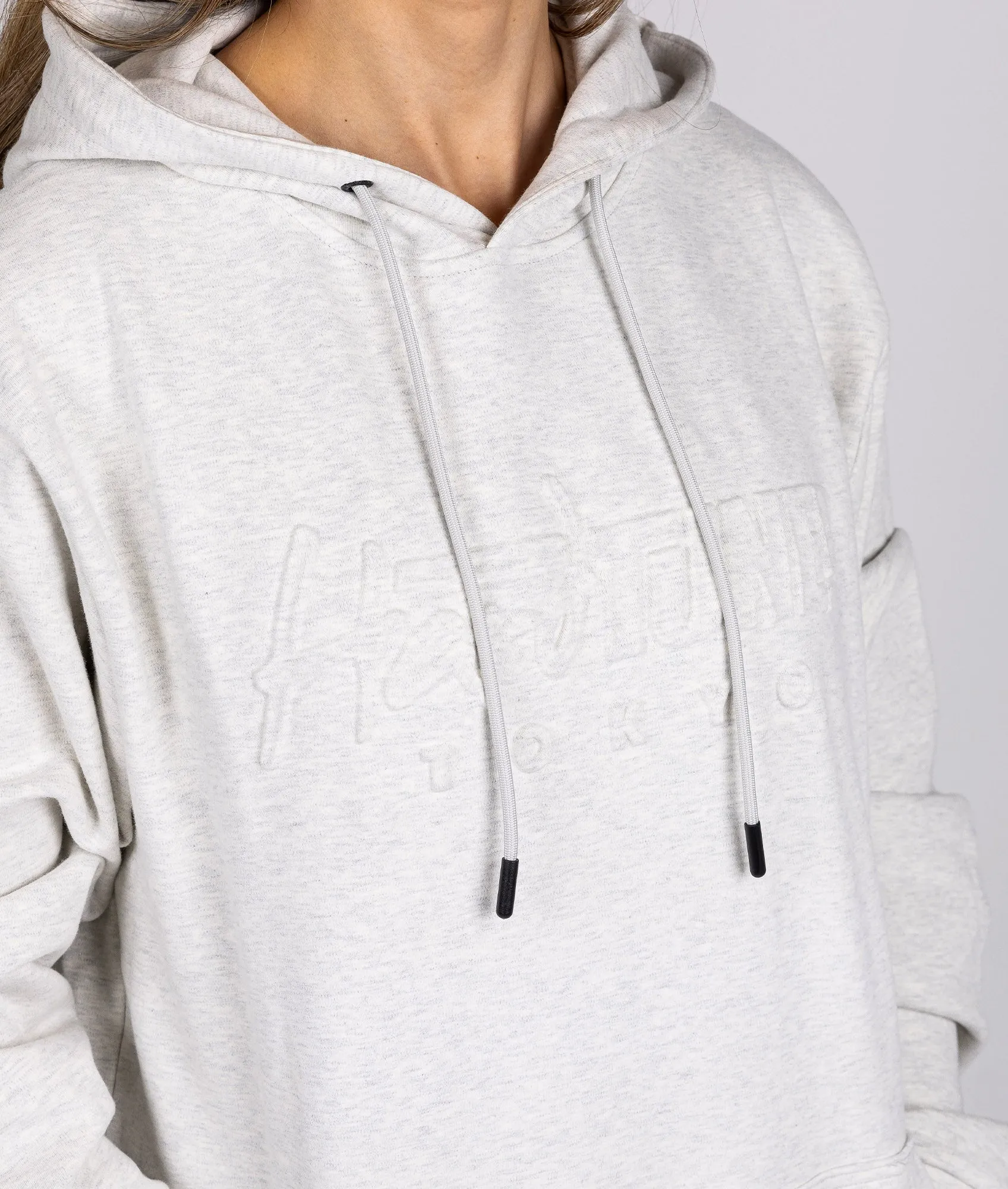 Women's Hardtuned Embossed P1 Fleece Hoodie - White